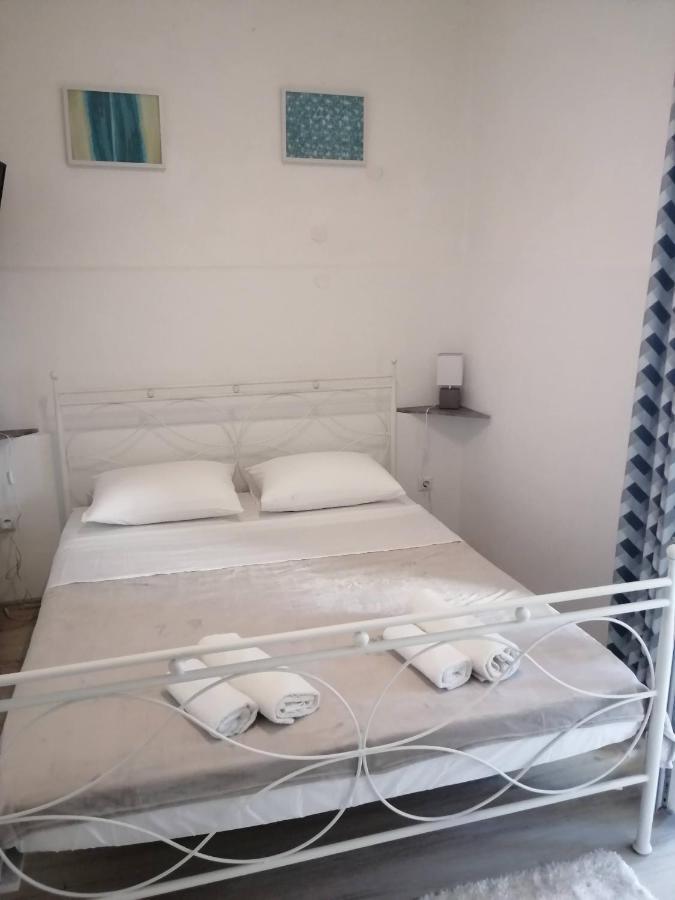 Ferienwohnung Centar Njivice Exterior foto