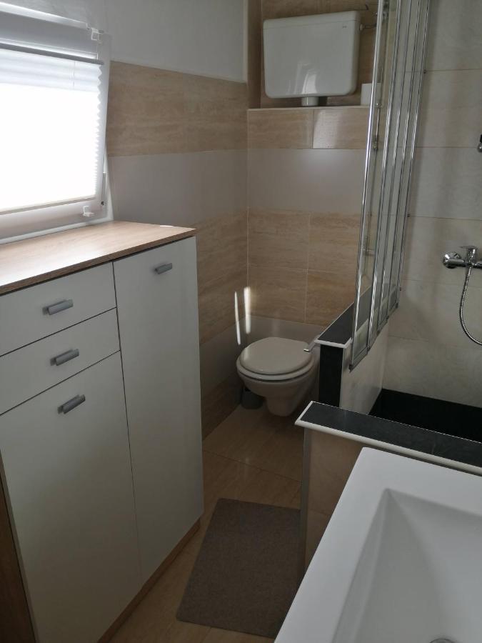 Ferienwohnung Centar Njivice Exterior foto